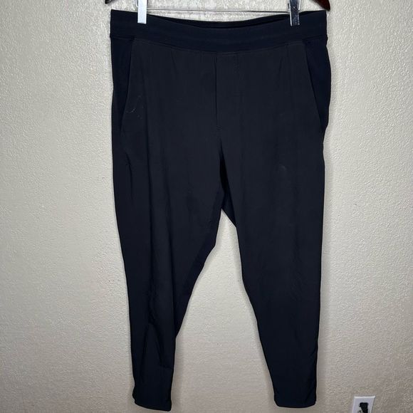 Lululemon active pants size XL - Picture 2 of 7